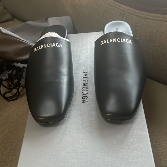 BALENCIAGA shoes - Picture 2 of 9